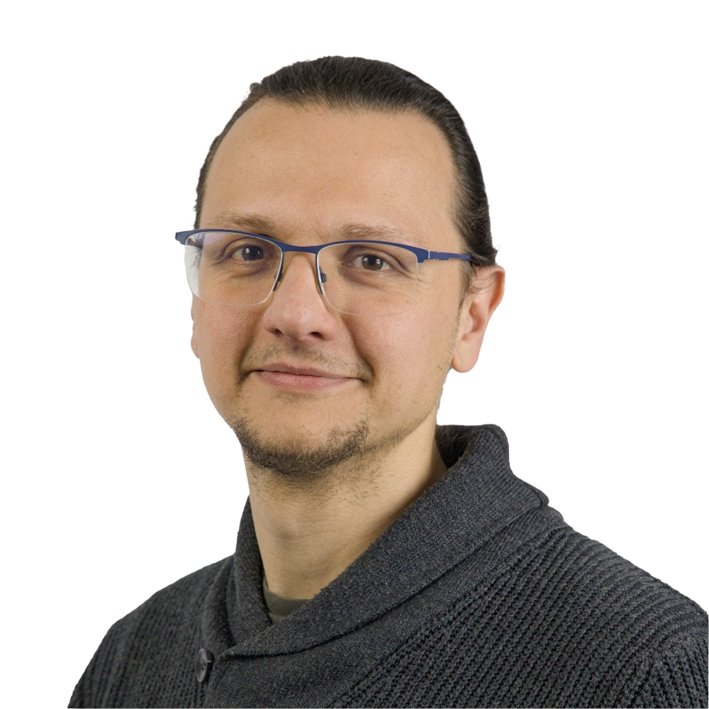 Alexander Oliva, employee at Ambyon