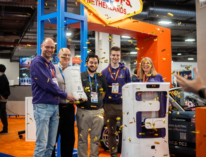 NLatCES26-009-1202-06682